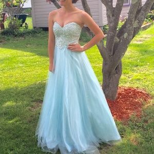 Prom dress